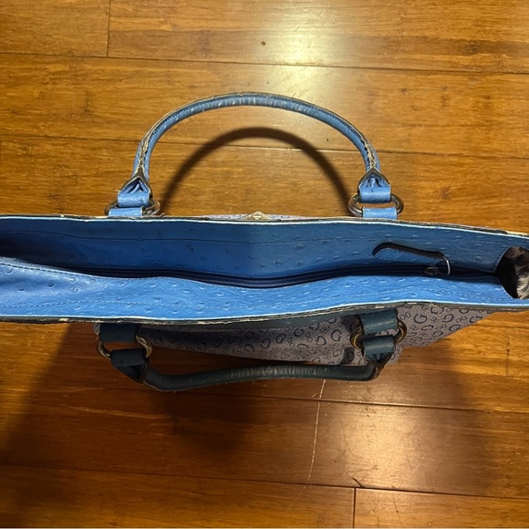 GUESS PURSE - Picture 14 of 16